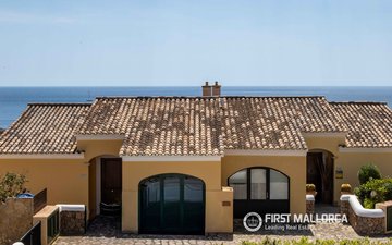 Property slide 32