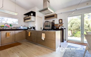 Property slide 9