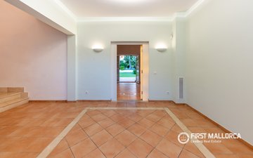 Property slide 18