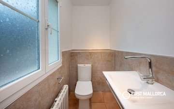 Property slide 25