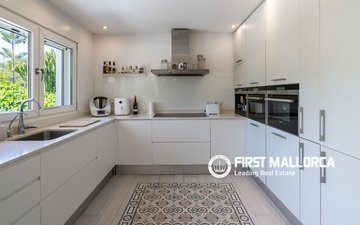 Property slide 8