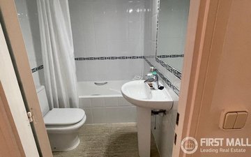 Property slide 32