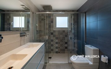 Property slide 22