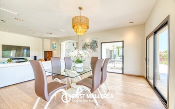 Property slide 18