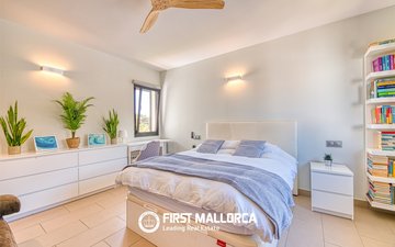 Property slide 32