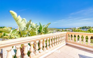 Property slide 39