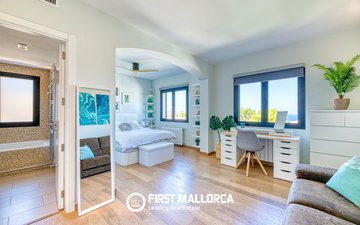 Property slide 44