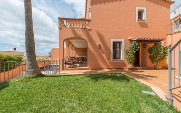 Property slide 16