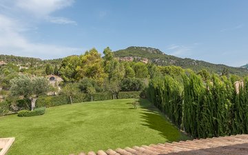 Property slide 17
