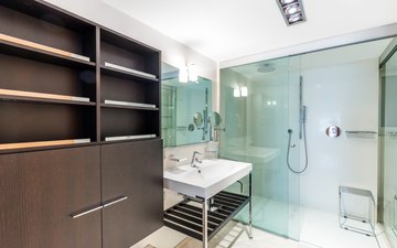 Property slide 10