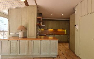 Property slide 15