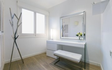 Property slide 8