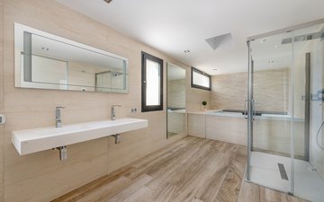 Property slide 6