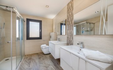 Property slide 15