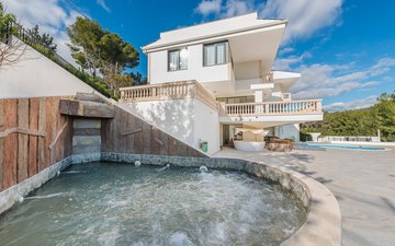 Property slide 19