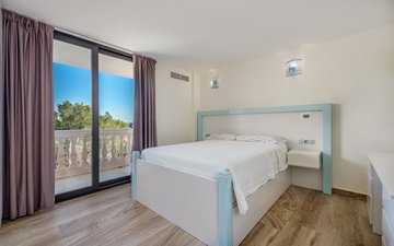 Property slide 16