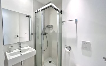 Property slide 15