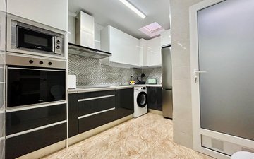 Eigenschaftsfolie 25