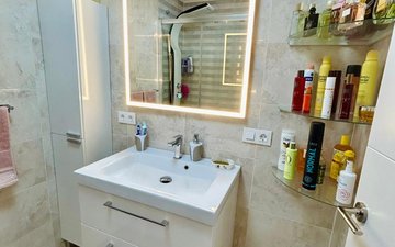 Eigenschaftsfolie 42