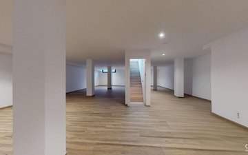 Property slide 39