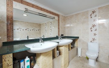 Property slide 22