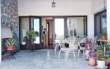 Property slide 48
