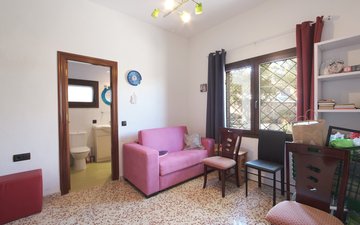 Property slide 40
