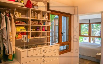 Property slide 36