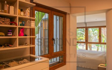 Property slide 33