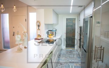 Property slide 18