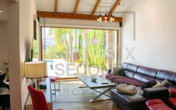 Property slide 9