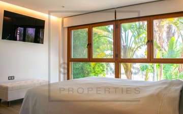 Property slide 30