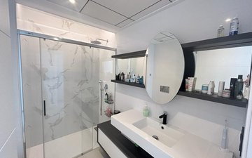 Property slide 18