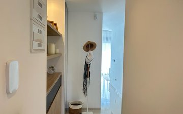 Property slide 25