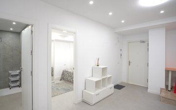 Property slide 32