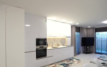 Property slide 24