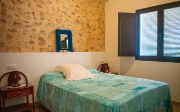 Property slide 25