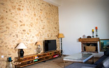 Property slide 15
