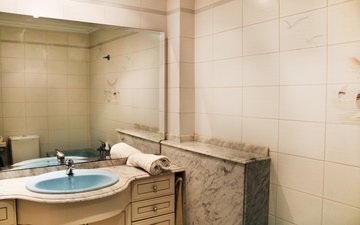 Property slide 25