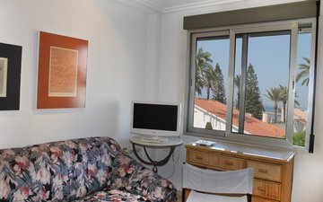 Property slide 30