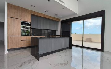 Property slide 14