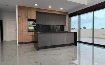 Property slide 27