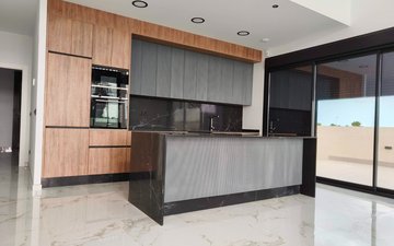 Property slide 16