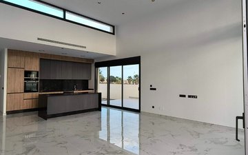 Property slide 31