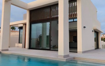Property slide 10