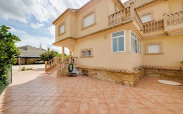 Property slide 19