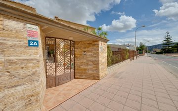 Property slide 32