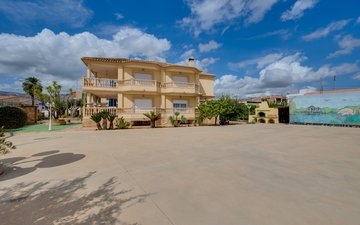 Property slide 10