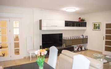 Property slide 21