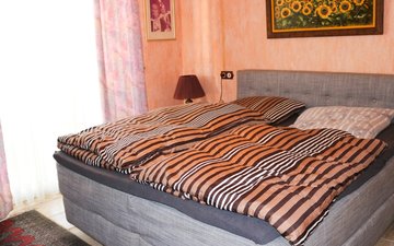 Property slide 20